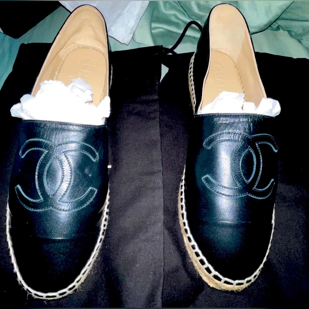 CHANEL Black Lambskin Leather CC Logo Espadrilles Shoes Sz 39 BRAND NEW nvr Worn